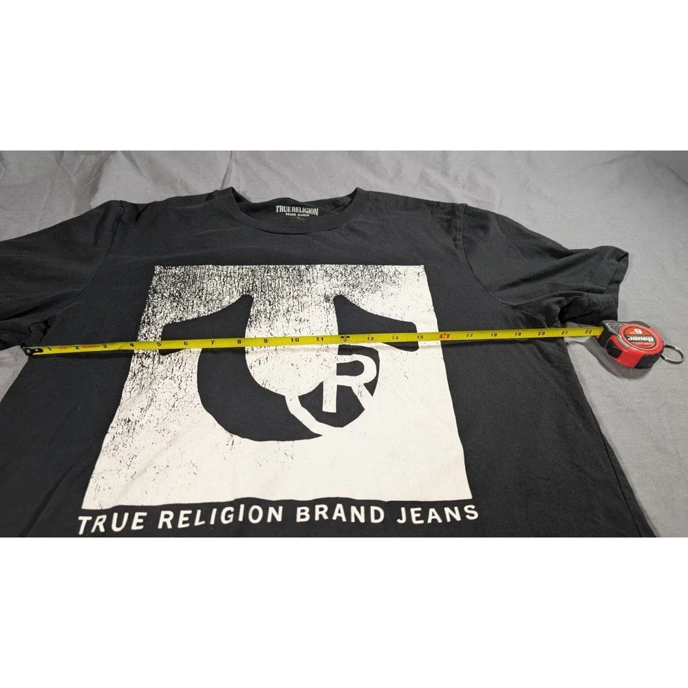 True Religion Tshirt - Mens XL - Distressed Horseshoe Logo Tee
